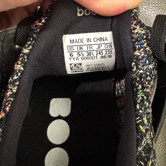 Adidas UltraBoost 4.0 - Picture 4 of 7